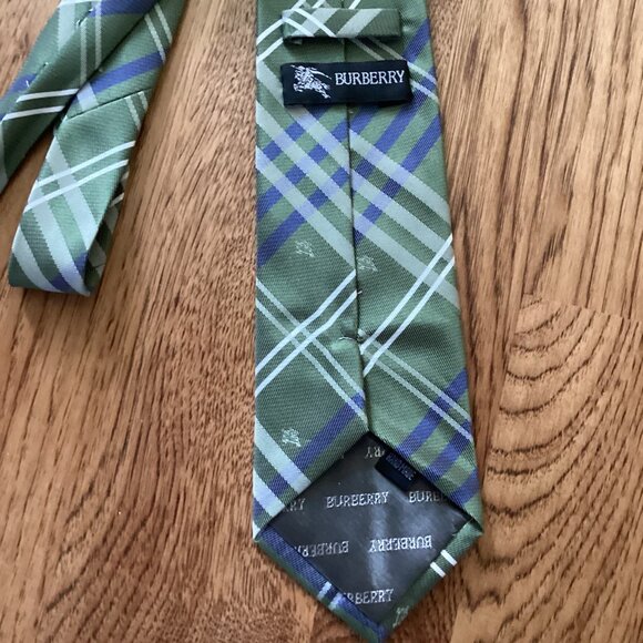 NEW! BURBERRY MEN'S GREEN MODERN PLAID CHECK HANDMADE SILK TIE WITH LOGO - Picture 3 of 4